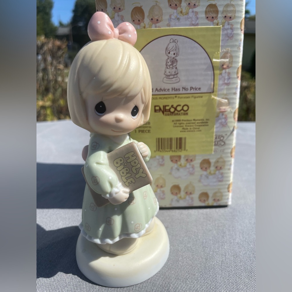 Enesco Precious Moments Figurine